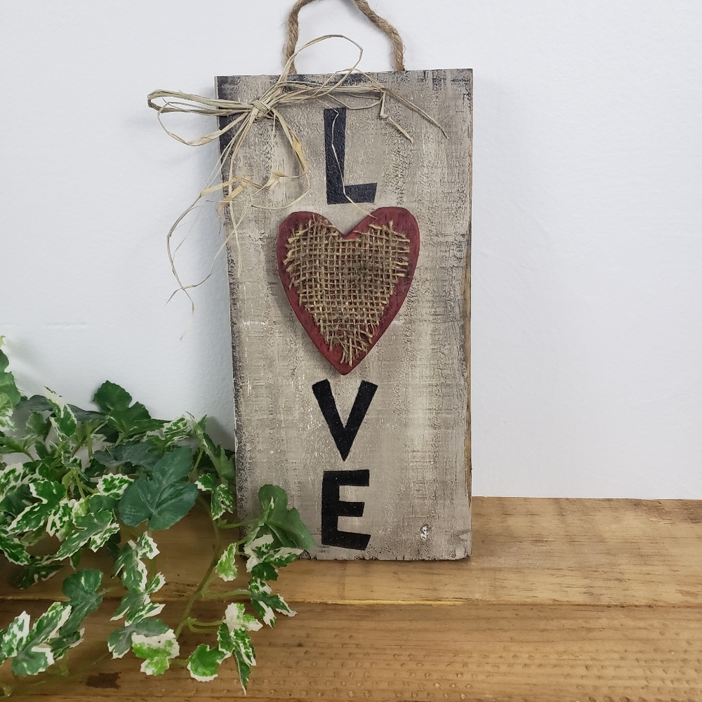Valentine's love heart plaque
